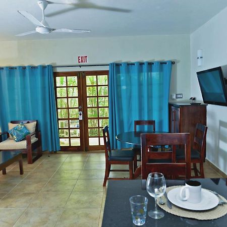Beach House Condos, Negril Exterior foto