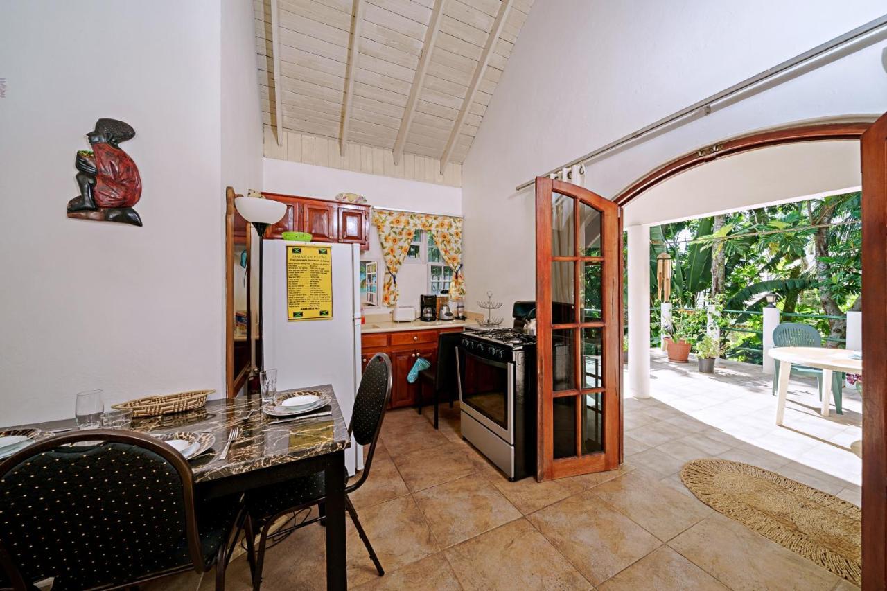 Beach House Condos, Negril Exterior foto