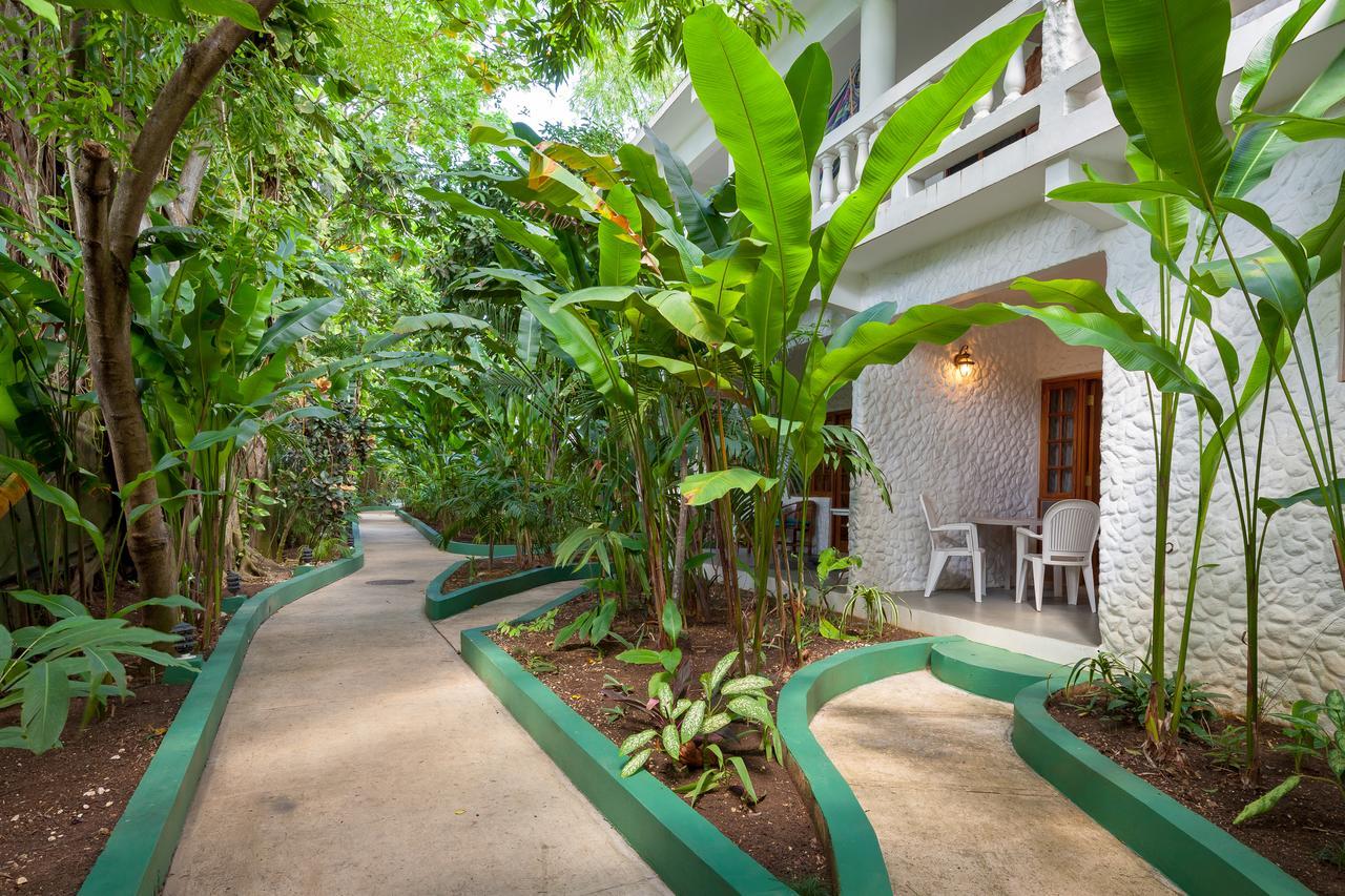 Beach House Condos, Negril Exterior foto